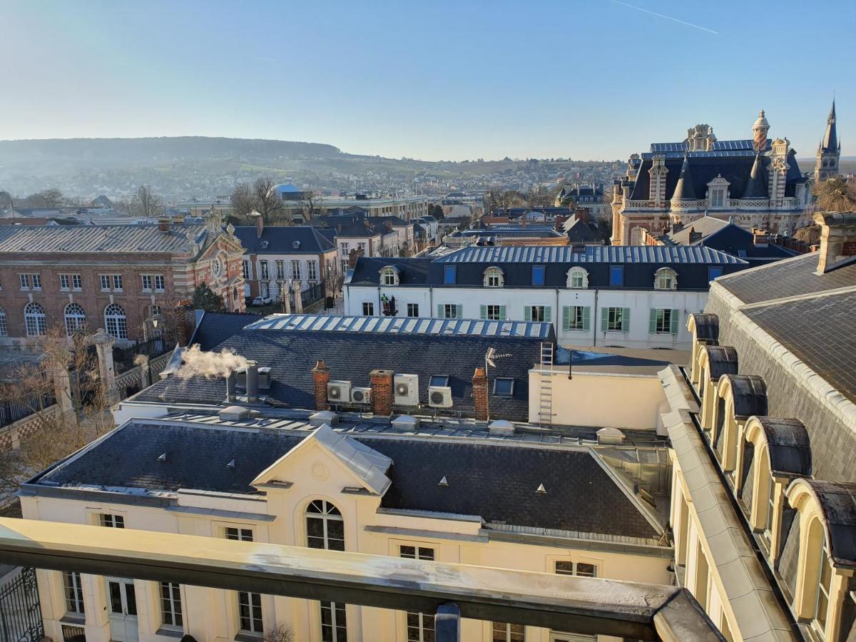 L'Epopee Panoramique - Parking - Avenue De Champagne - Epernay Apartment Exterior photo